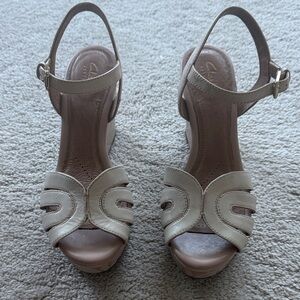 Clarks Amelia Page Wedge Platform Sandals Neutral Nude Size 7 1/2
